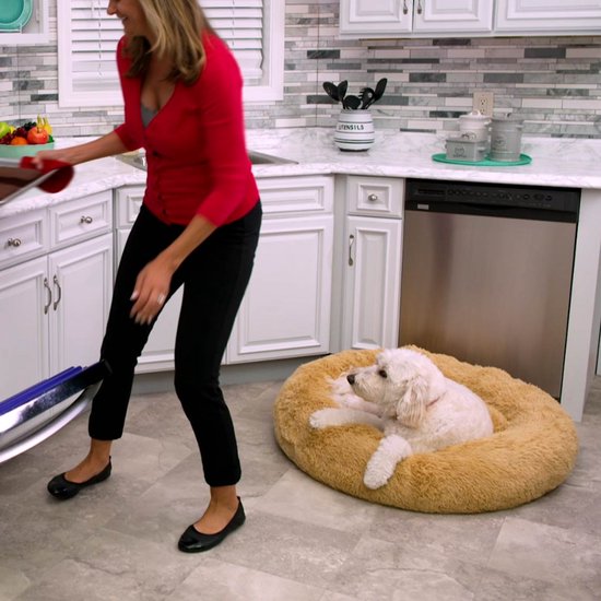 Peaceful Pooch XL - panier moelleux pour chien - 109 cm de diamètre - pliable - disponible en plusieurs tailles. Panier pour chat - lavable - rembourrage amovible - soulage les articulations et les muscles - fond à picots antidérapant