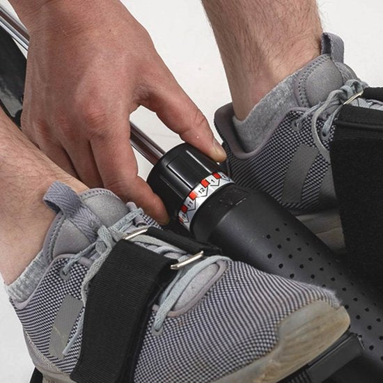 Kendox RowShaper - Rameur d'intérieur - Appareil de fitness pour l'entraînement cardio et de musculation - Rameur de fitness avec écran LCD pour l'entraînement à domicile - Capacité de charge maximale de 120 kg - Édition vente par correspondance
