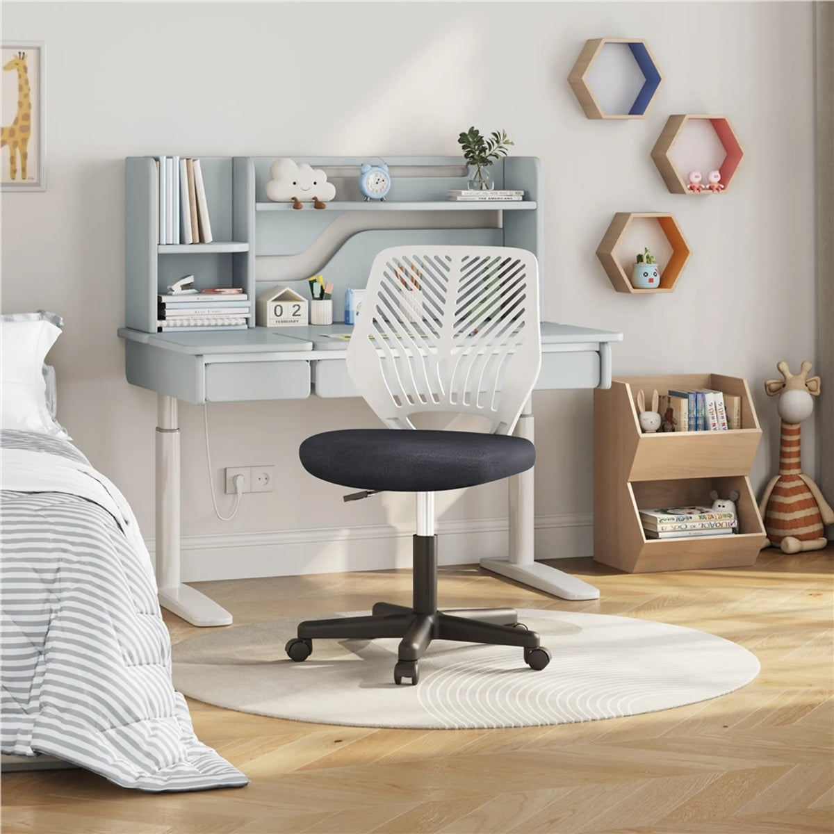 Chaise de bureau sans accoudoirs / chaise pivotante Yaheetech 79-92 cm – Noir mat – Polyester et métal