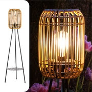 Gadgy Lampe de jardin solaire Lampe de sol Terrasse - Lampe d'extérieur à énergie solaire Balcon et jardin - à trépied Led extérieur avec connexion USB - Lanterne d'éclairage extérieur  - Rotin
