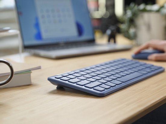 Trust Lyra - Clavier et souris sans fil - Multi-connect - Qwerty US - Bleu