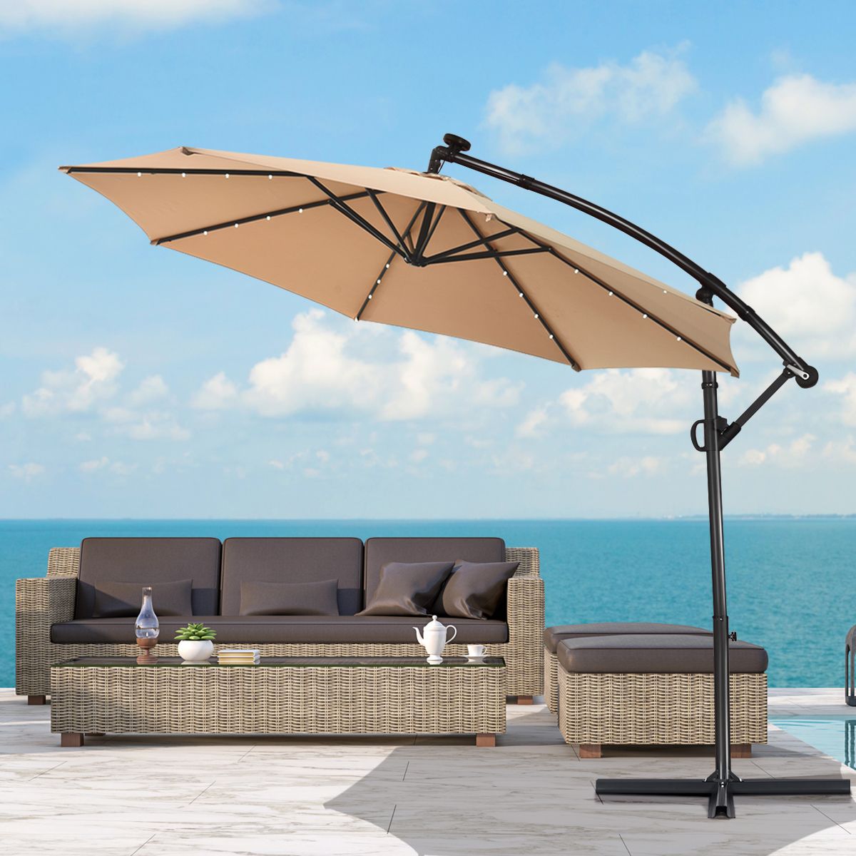Parasol suspendu Coast à énergie solaire - télécommande - éclairage LED - beige - 300 cm
