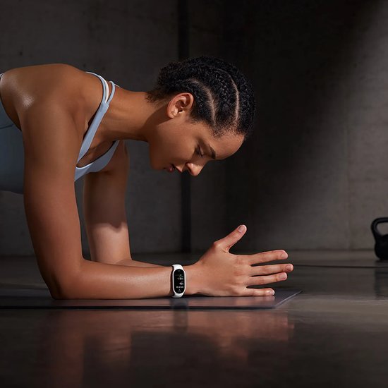 Xiaomi Smart Band 10 - Écran AMOLED de 1,72 pouces - Plus de 150 modes sportifs - Autonomie de 21 jours - Noir