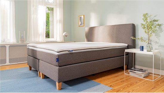 Surmatelas en mousse froide Emma Diamond - 180 x 210 cm