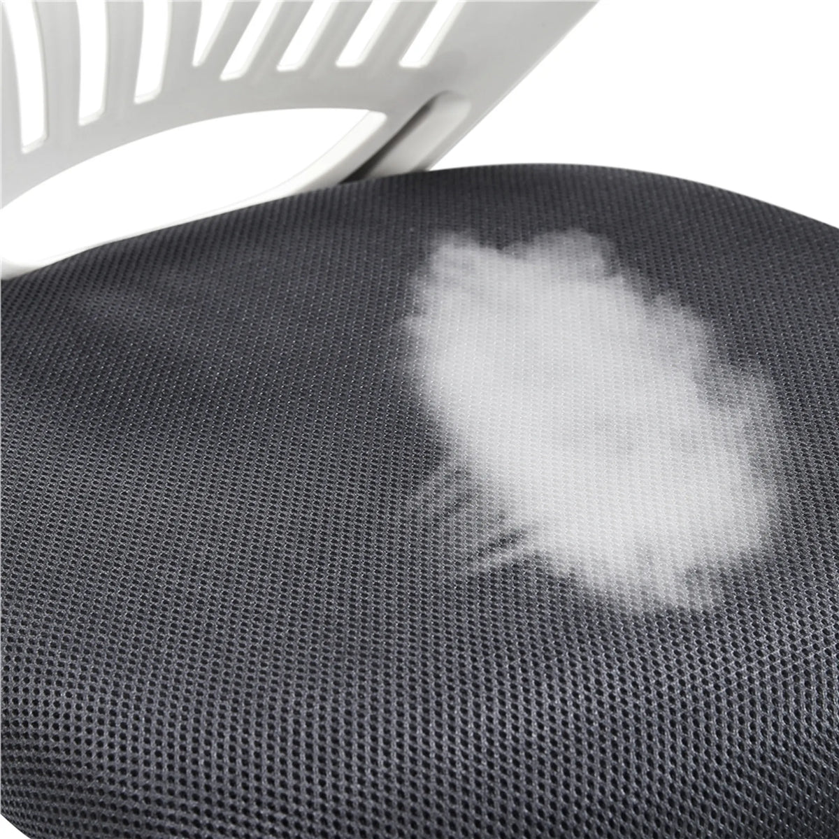 Chaise de bureau sans accoudoirs / chaise pivotante Yaheetech 79-92 cm – Noir mat – Polyester et métal