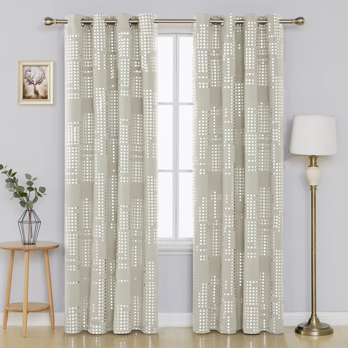 Rideaux occultants Deconovo - Lot de 2 - 97 x 114 cm - Beige clair - Motif à carreaux argentés - 6 anneaux