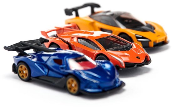 SIKU 6328, Coffret cadeau Supercars, Lamborghini Veneno, Apollo I.E., McLaren Senna, pièces articulées, avec panneau de signalisation et radar